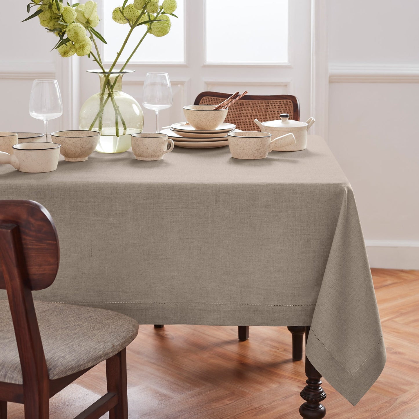 Medium Weight Hemstitch Tablecloth