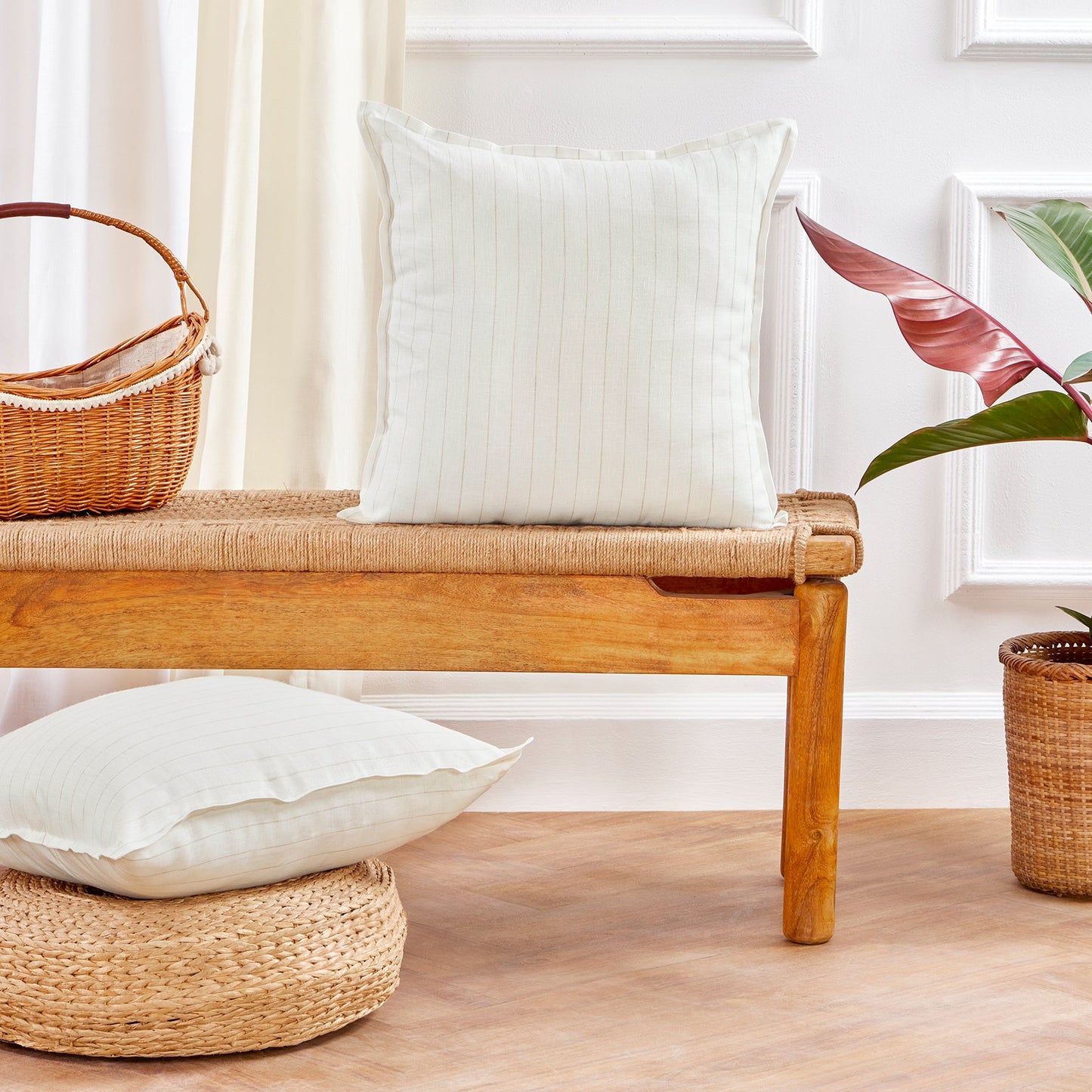 Santa Barbara Pillow Cover
