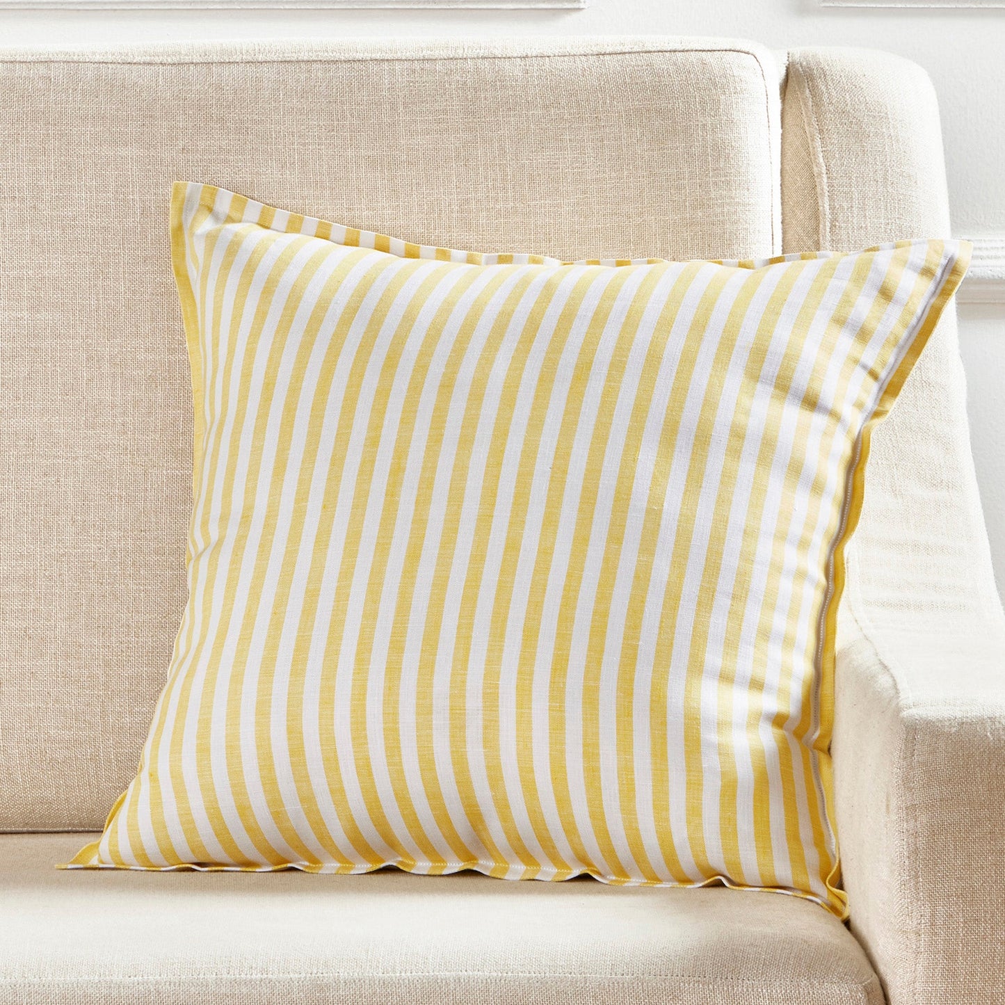 Santa Barbara Pillow Cover