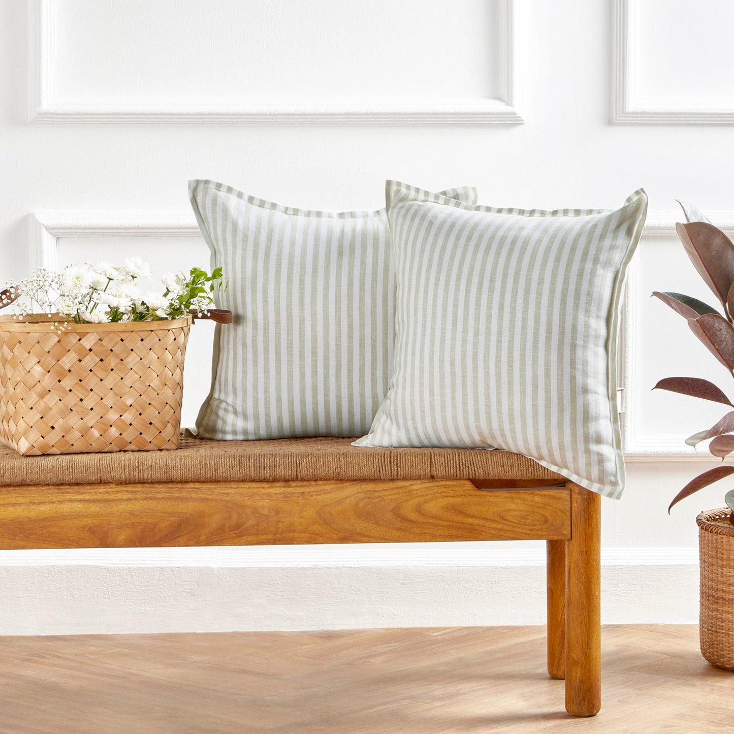 Santa Barbara Pillow Cover