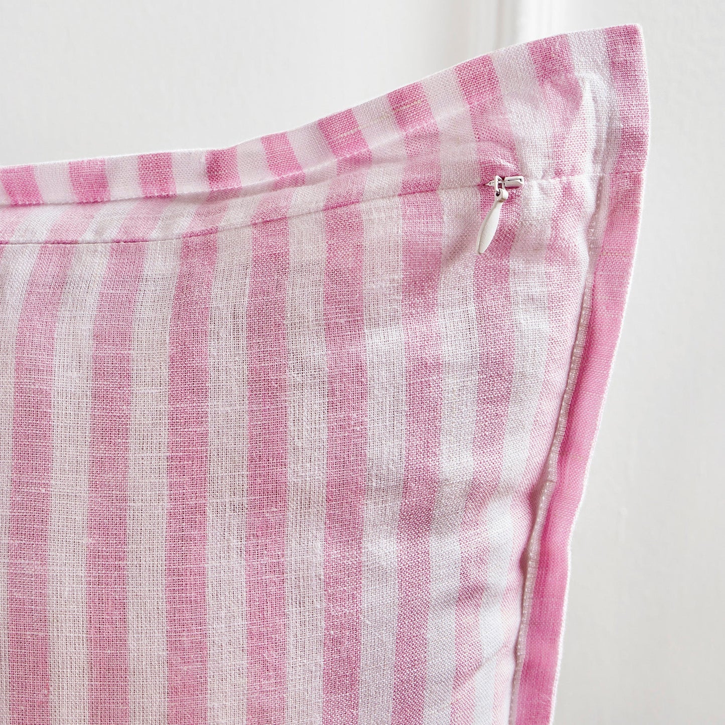 Santa Barbara Pillow Cover