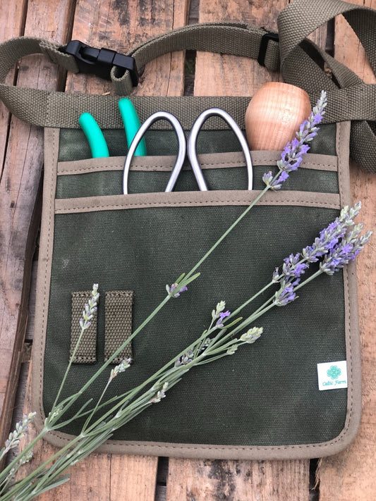 Waxed Canvas Garden Tool Belt