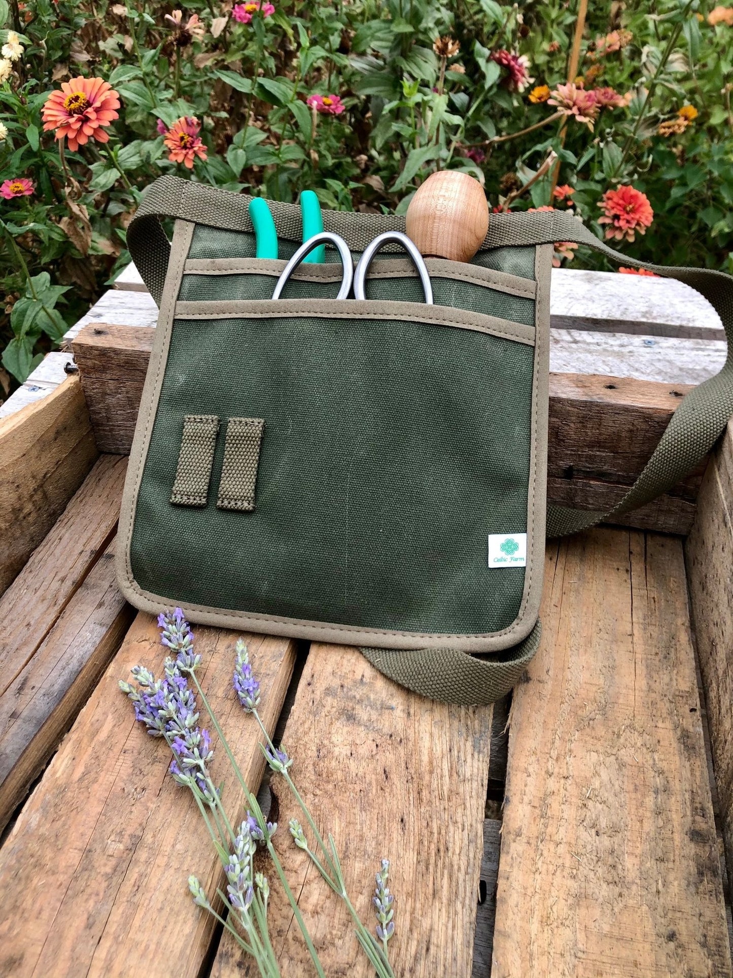 Waxed Canvas Garden Tool Belt
